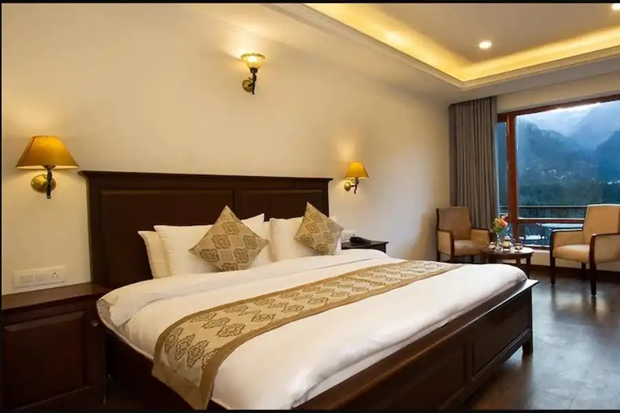 Aloka Resort Manali Premium deluxe family suite room