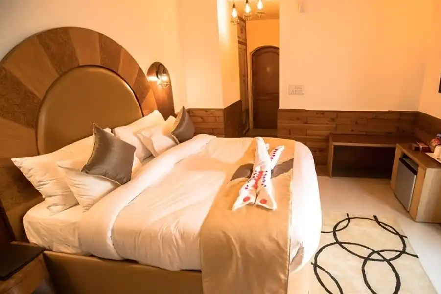 Signature Resort Manali Deluxe room