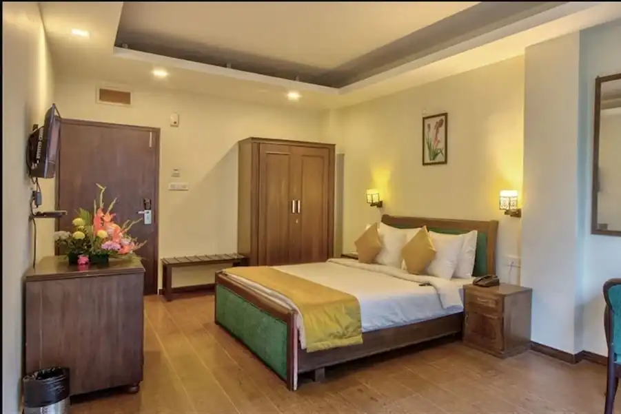 The Katoch Grand Resort and Spa Manali Luxury suite room
