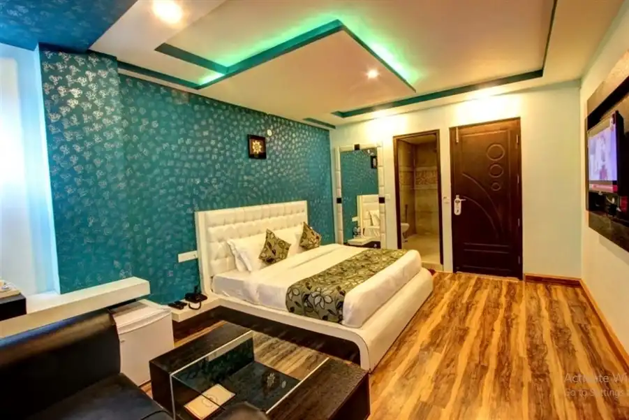 The Moniker Resort and Spa Manali Superior room